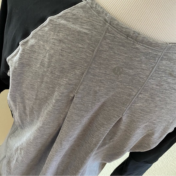 Lululemon Spin City Top Half Zip 3/4 Sleeve Gray Black Color Block Round Neck - Picture 6 of 9